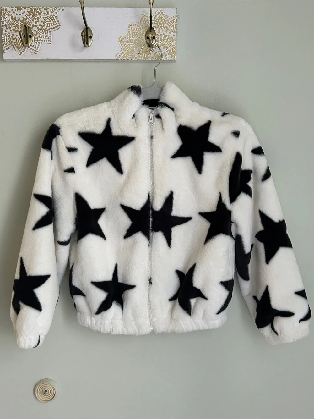 Old Navy White Fleece Jacket with Black Star Print